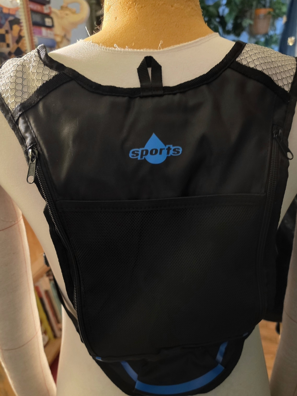 Sports Water Bladder/Storage Gear Vest And Two Bike Baskets